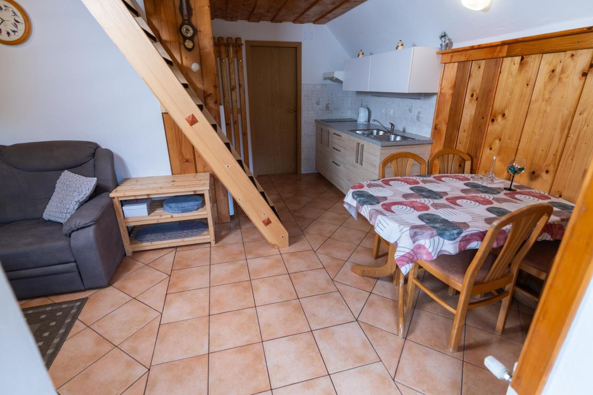 Apartma Metka Bohinj ภายนอก รูปภาพ
