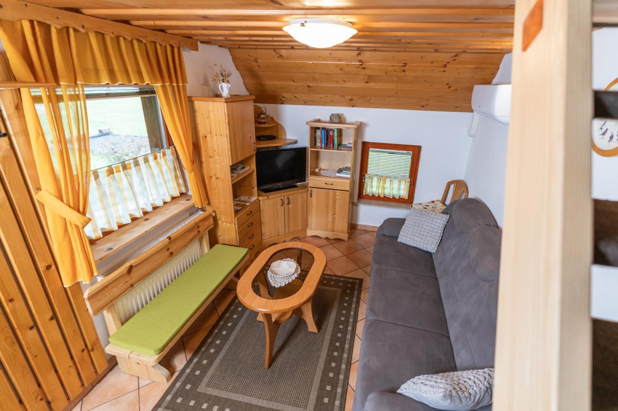 Apartma Metka Bohinj ภายนอก รูปภาพ